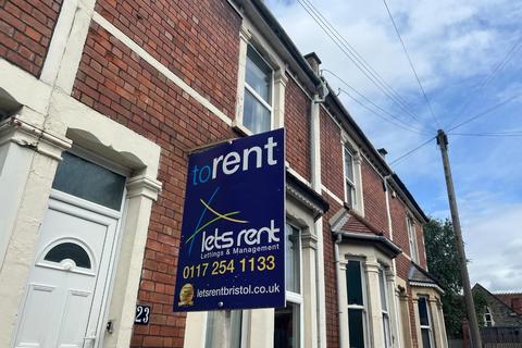 2 bedroom terraced house to rent, John Street, Bristol BS2