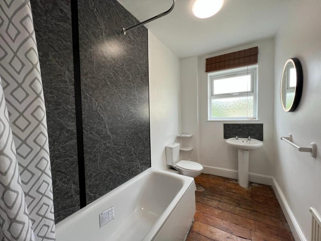 Bathroom.JPEG