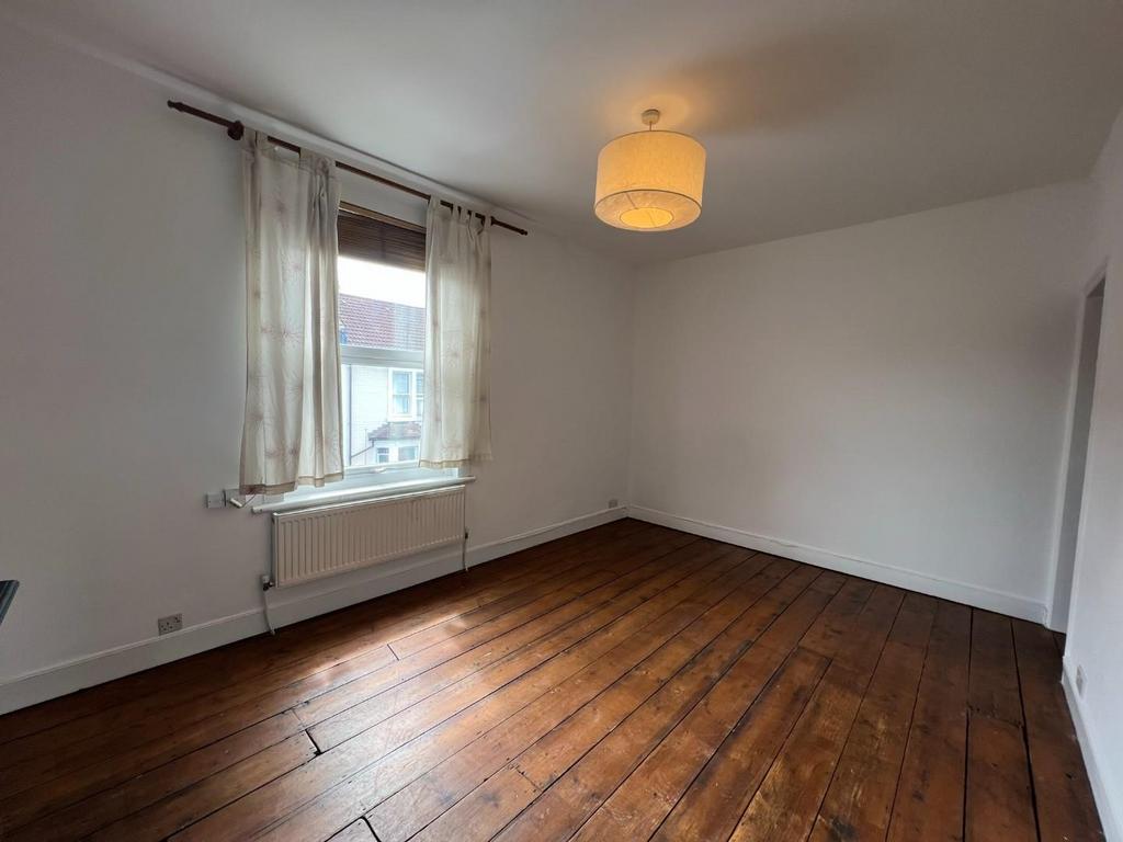 Master Bedroom.JPEG