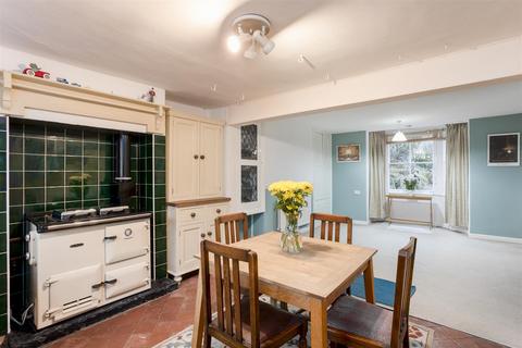 69 Acomb Road, York, YO24 4EP