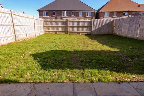 38 Abbots Field, Yapton, Arundel, BN18 0GE
