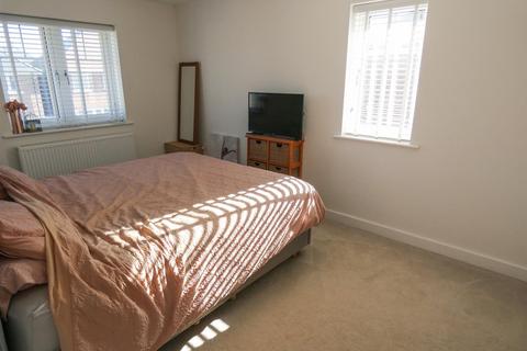 38 Abbots Field, Yapton, Arundel, BN18 0GE