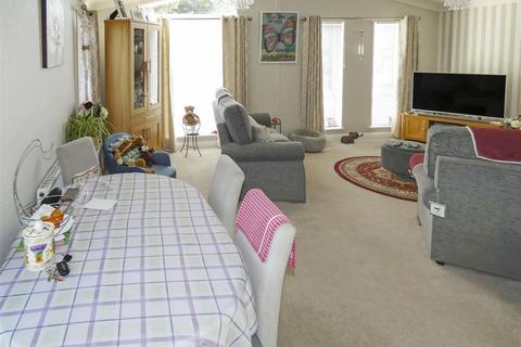 2 bedroom park home for sale, Shripney Road, Bognor Regis PO22