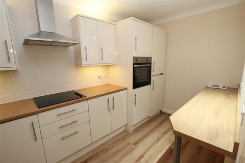 2 bedroom apartment for sale, Rydal Court, Bolton BL1