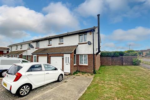 2 Beacon Way, Littlehampton, BN17 6QS