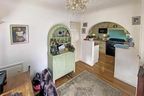 2 Beacon Way, Littlehampton, BN17 6QS