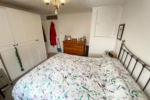 2 Beacon Way, Littlehampton, BN17 6QS