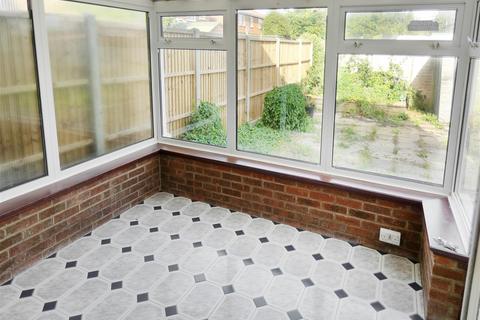 35 Brisbane Close, Worthing, BN13 3HJ