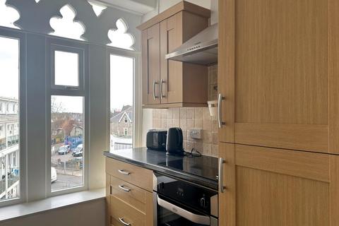 1 bedroom flat for sale, Stanwell Road, Penarth