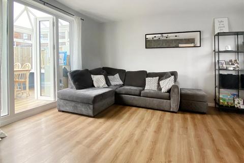 9 Ascot Way, Rustington, Littlehampton, BN16 3SB