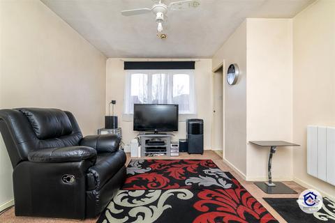 1 bedroom apartment for sale, Acworth Close, Edmonton N9