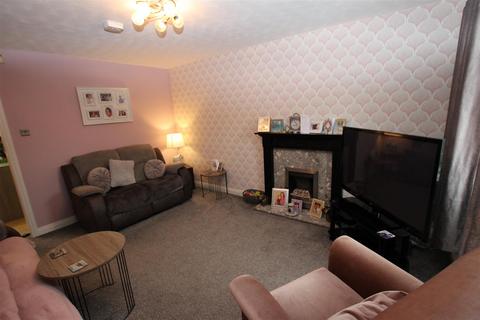 3 bedroom semi-detached house for sale, Templecombe Drive, Bolton BL1