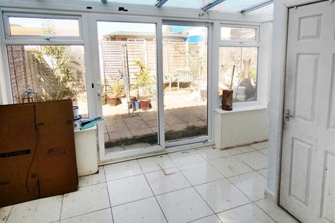 5 Barnsite Close, Rustington, Littlehampton, BN16 3QH