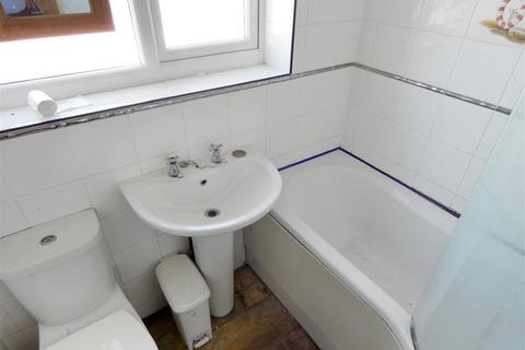 5 Barnsite Close, Rustington, Littlehampton, BN16 3QH