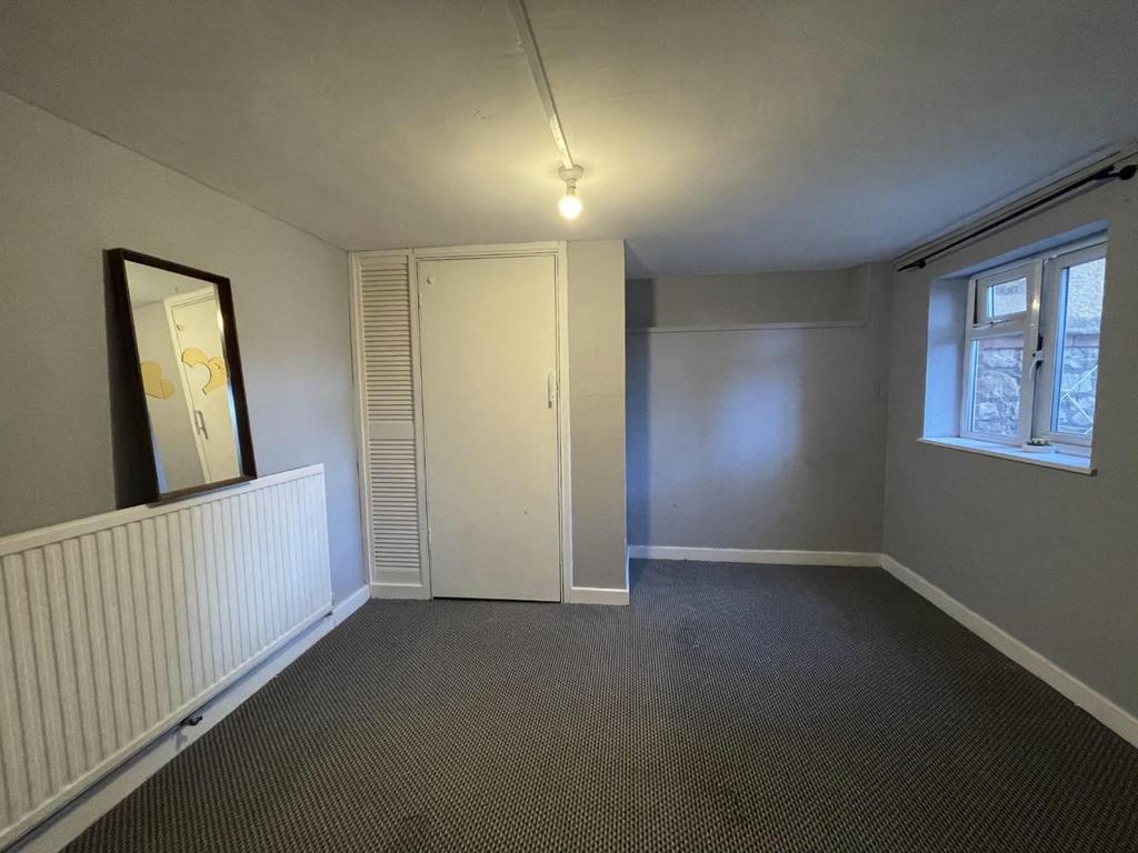Bedroom.jpg