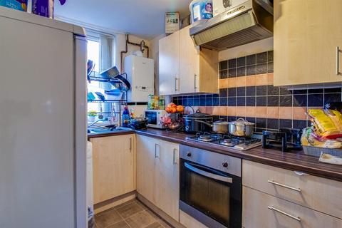 3 bedroom end of terrace house for sale, Copperfield Crescent, Leeds LS9