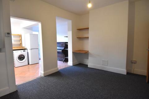 2 bedroom terraced house to rent, Nicholas Road, Bristol BS5