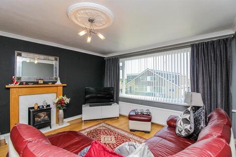 3 bedroom semi-detached bungalow for sale, Woodburn Avenue, Dewsbury WF12