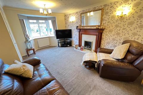 4 bedroom detached house for sale, Fitzgerald Place, Brierley Hill, DY5 2SZ