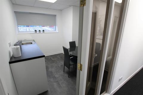 Office to rent, Crawfurd Street, Greenock PA15