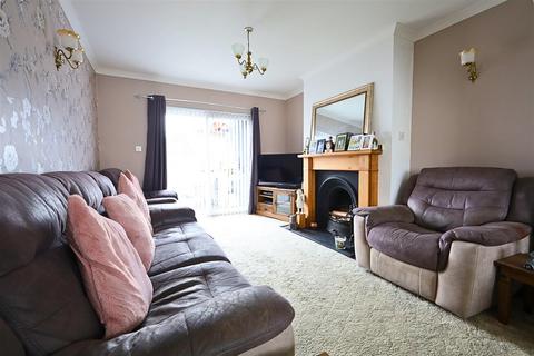 4 bedroom semi-detached house for sale, Poplar Avenue, Hove