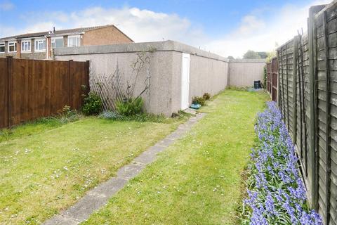 2 Colebrook Road, Wick, Littlehampton, BN17 7NL