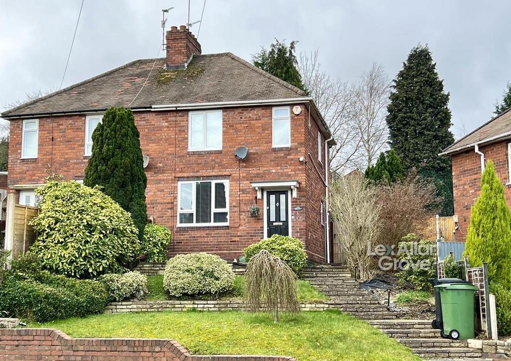 Hill Bank Road, Halesowen 2 bed semidetached house £180,000