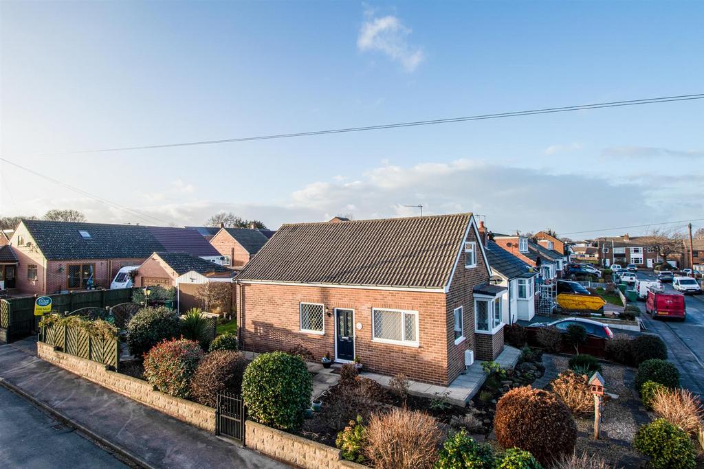Greenfield Road, Ossett WF5 3 bed detached bungalow for sale £280,000