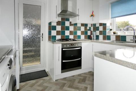 27 Beaumont Park, Littlehampton, BN17 6PE