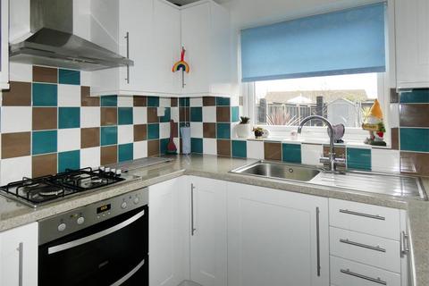 27 Beaumont Park, Littlehampton, BN17 6PE