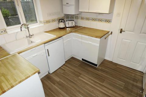 19 Beagle Drive, Ford, Arundel, BN18 0NY