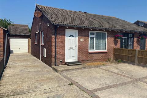 12 Armada Way, Littlehampton, BN17 6QY