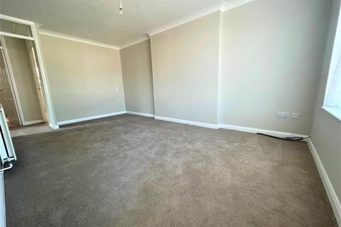 12 Armada Way, Littlehampton, BN17 6QY