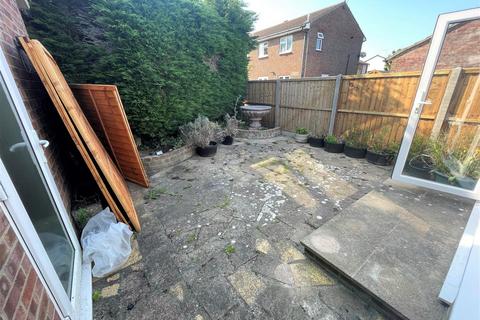 12 Armada Way, Littlehampton, BN17 6QY