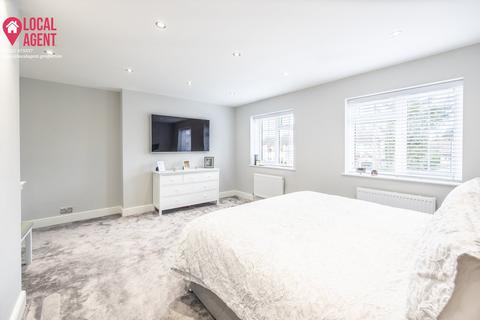 10 Devon Road, South Darenth, Dartford, DA4 9AB