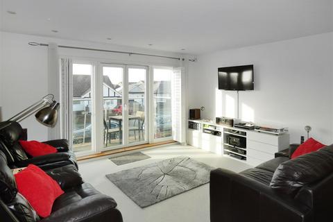 2 bedroom apartment for sale, Broadmark Lane, Rustington BN16