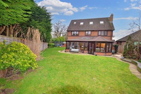 5 bedroom detached house for sale, Yeager Court, Yarnfield, Stone