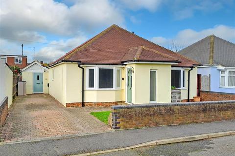 67 Worthing Road, East Preston, Littlehampton, BN16 1DE