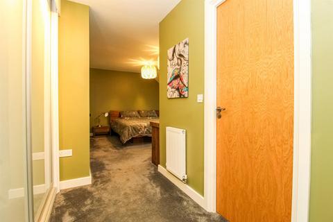 7 Stanton Close, Ossett, WF5 9UF