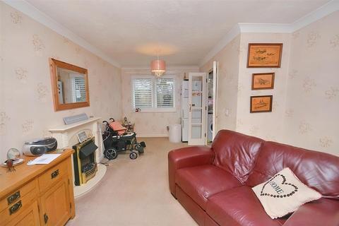 2 bedroom retirement property for sale, Whitley Road, Eastbourne