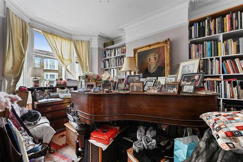 91 Malta Road, London, E10 7JU