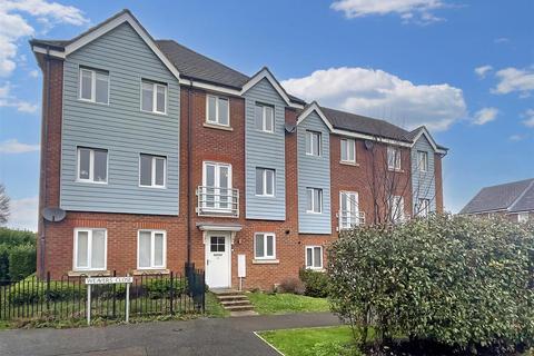 3 bedroom townhouse for sale, Weavers Close, Eastbourne