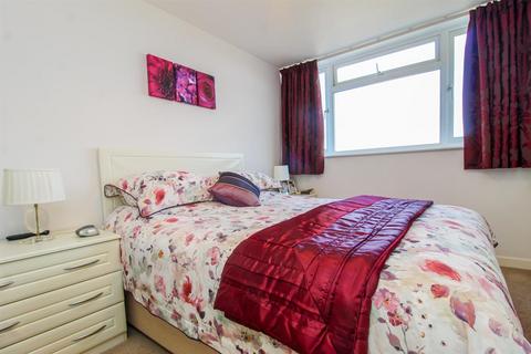 80 Water Lane, Middlestown, Wakefield, WF4 4PY