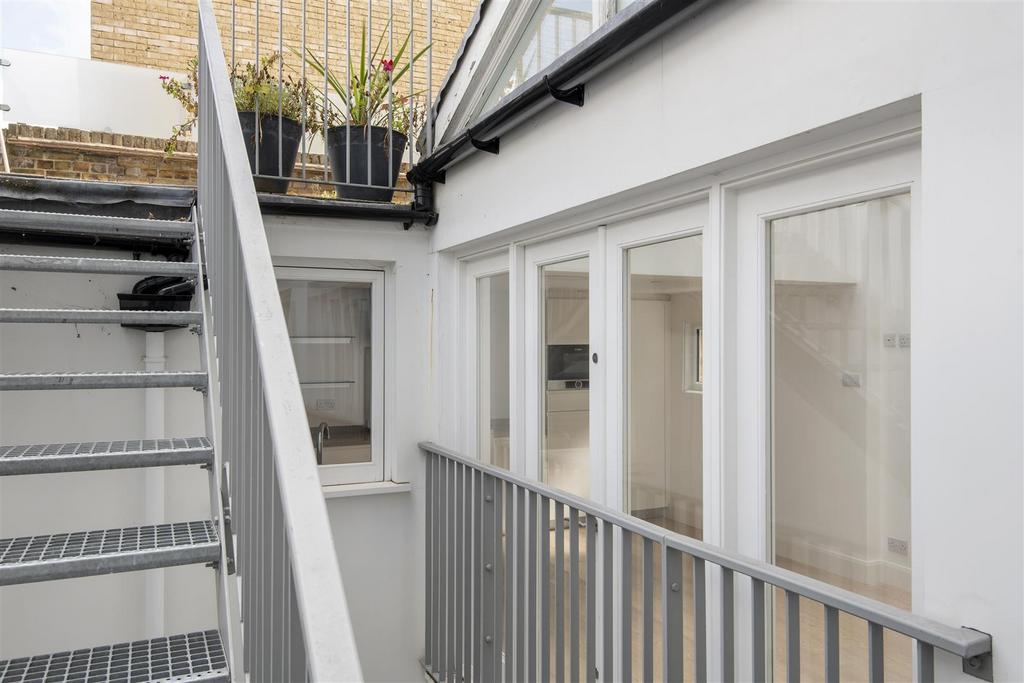 House Collective-88 Gloucester Avenue-9 Hi.jpg