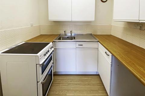 1 bedroom apartment for sale, Irvine Road, Littlehampton BN17