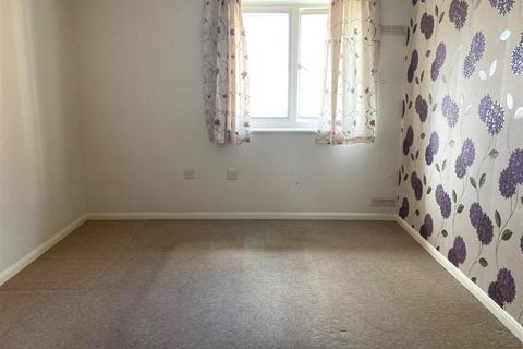 1 bedroom apartment for sale, Irvine Road, Littlehampton BN17