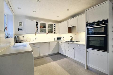 4 bedroom detached house for sale - Blacksmiths Fold, Almondbury, Huddersfield, HD5 8XH