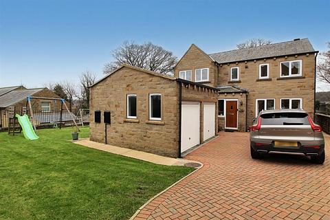 34 Blacksmiths Fold, Almondbury, Huddersfield, HD5 8XH