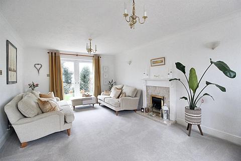 34 Blacksmiths Fold, Almondbury, Huddersfield, HD5 8XH