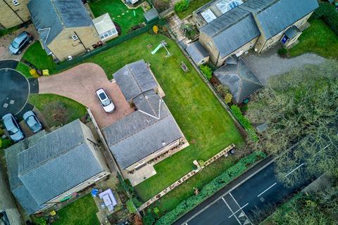 34 Blacksmiths Fold, Almondbury, Huddersfield, HD5 8XH